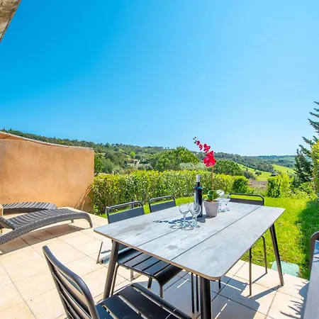 Residences Golf Club *